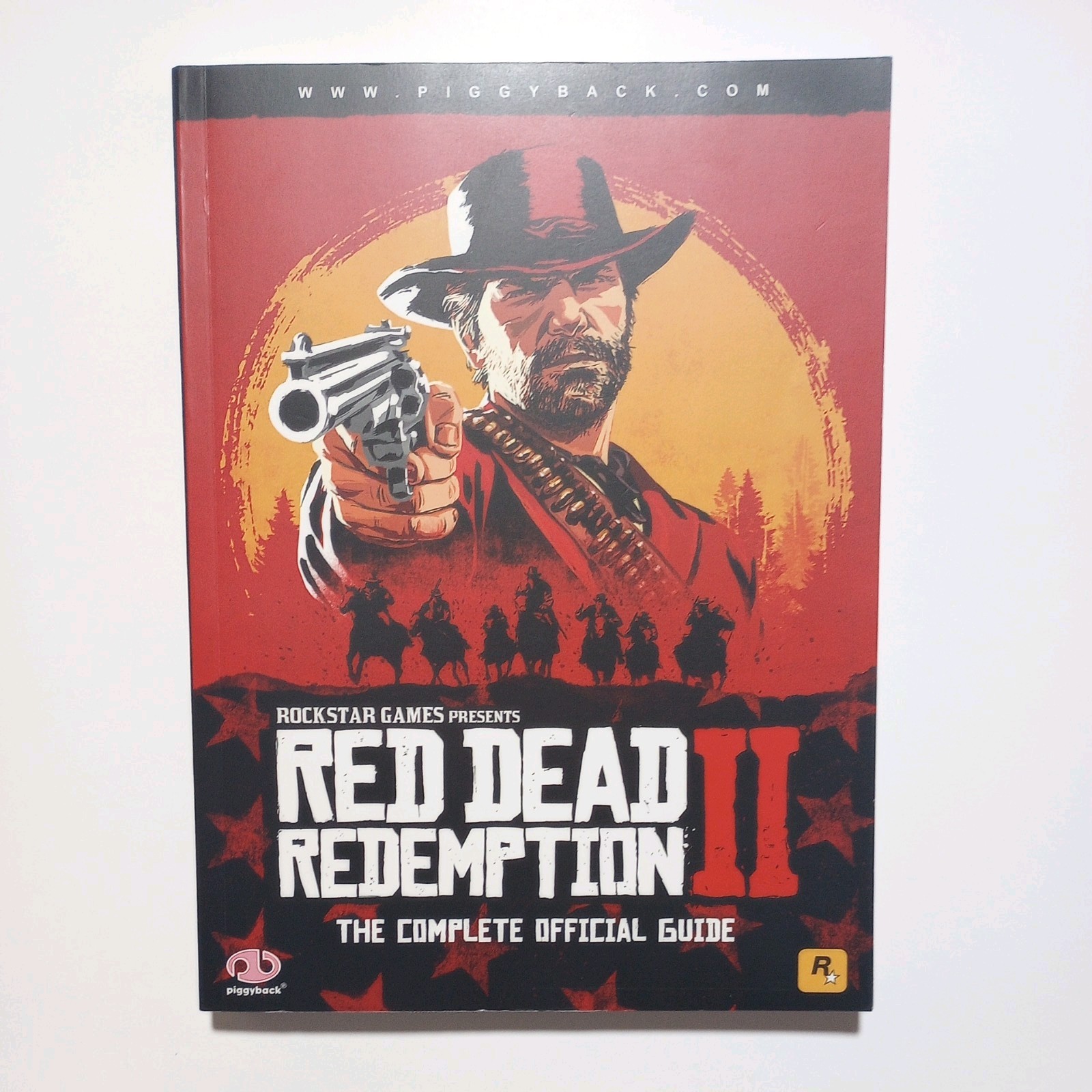 Red Dead Redemption 2 Official Guide – Piggyback Standard Edition Paperback RDR2