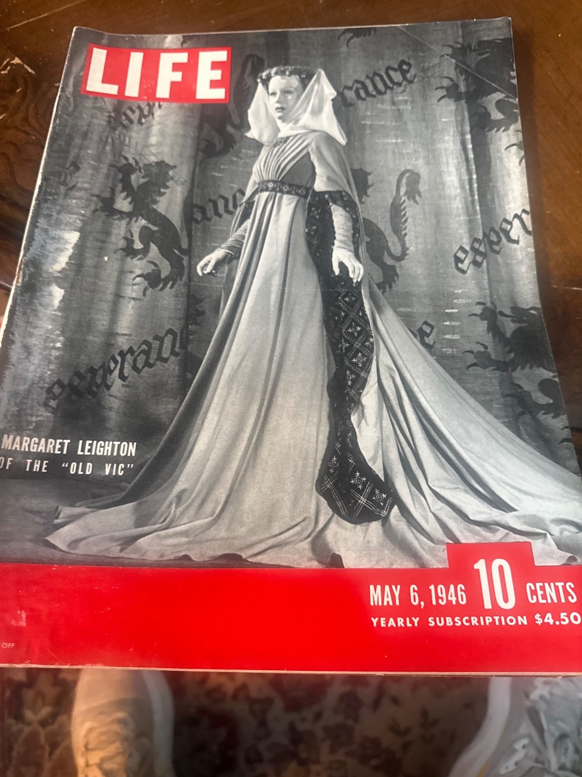 Life magazine, May 6, 1946 Margaret leighton very good condition