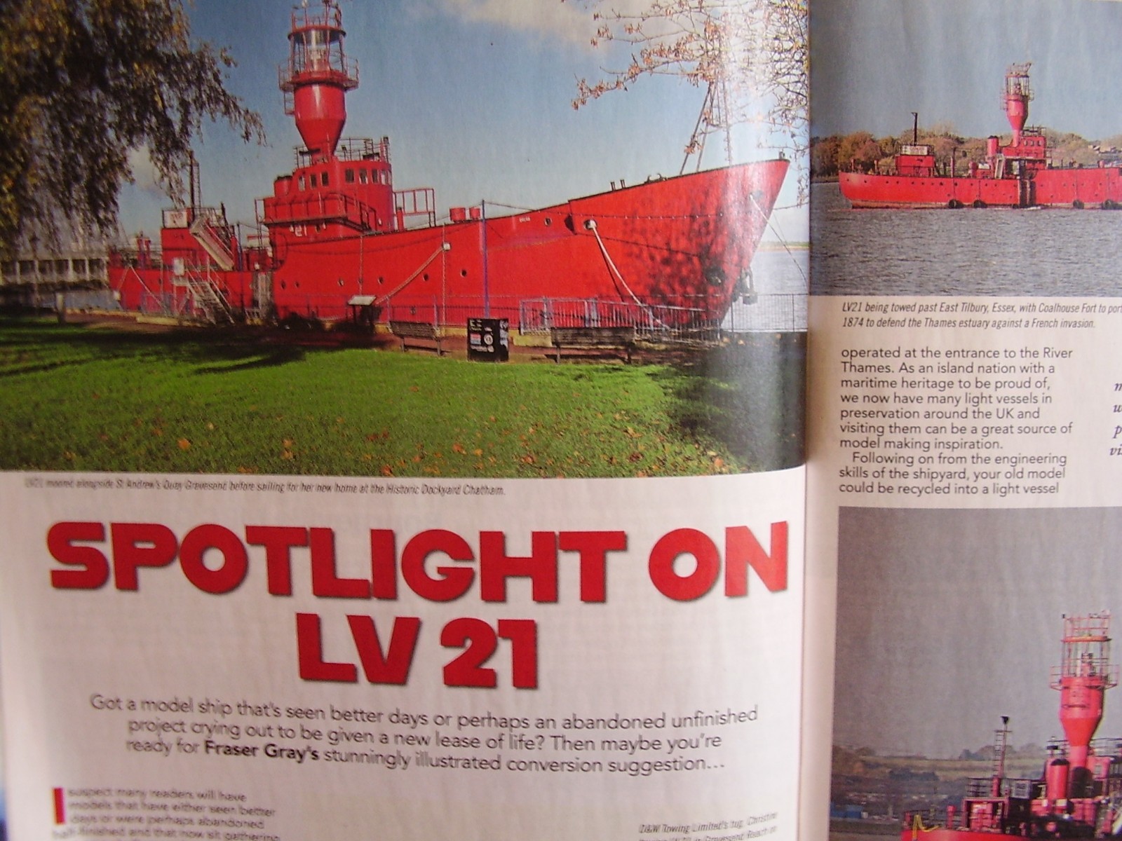 MODEL BOATS MAGAZINE JULY 2025 VAGABUNDO TRAMP STEAMER PLAN LV 21 LIGHTHOUSE